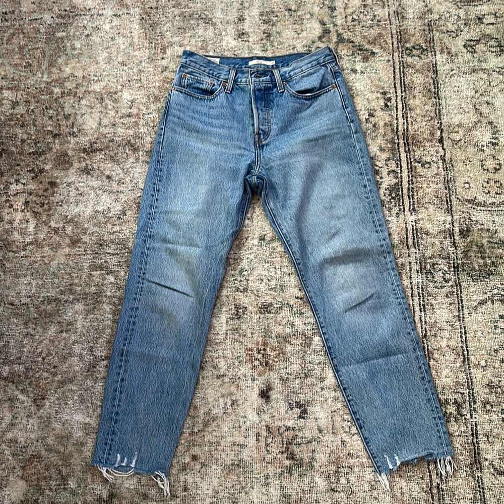 Levi’s Wedgie Fit Jean in Medium Wash